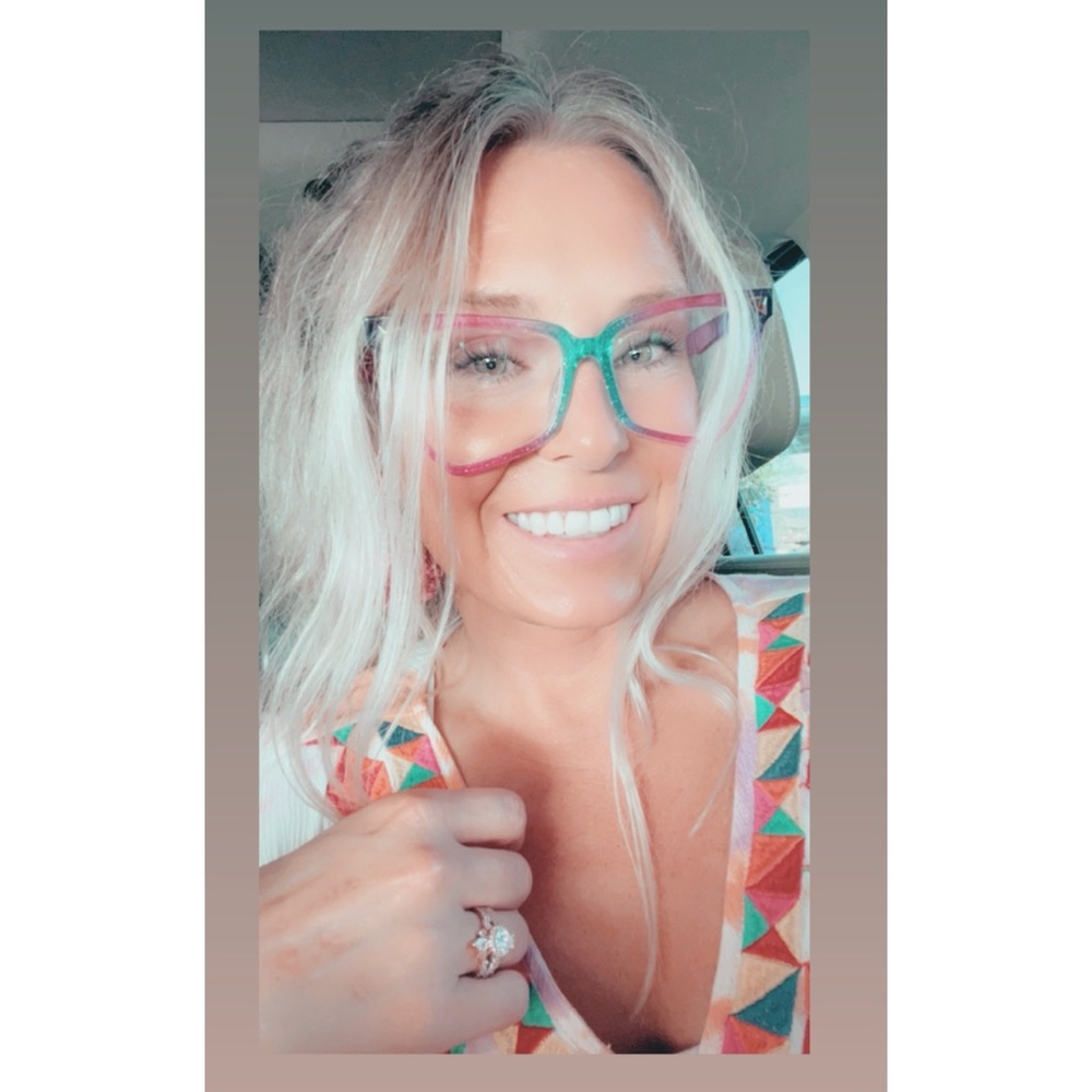 Meet your Posher, Brandi